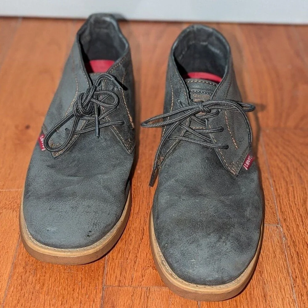 Levis preowned guc
